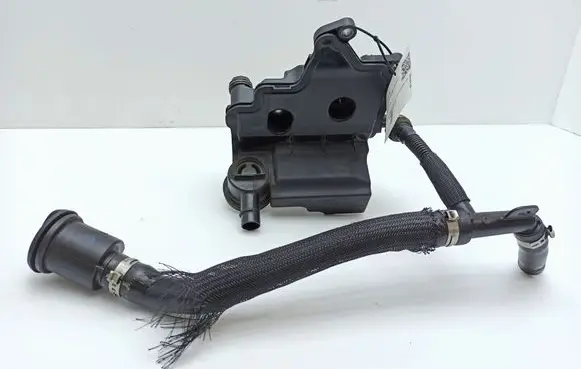 Breather/breather pipe/hose
