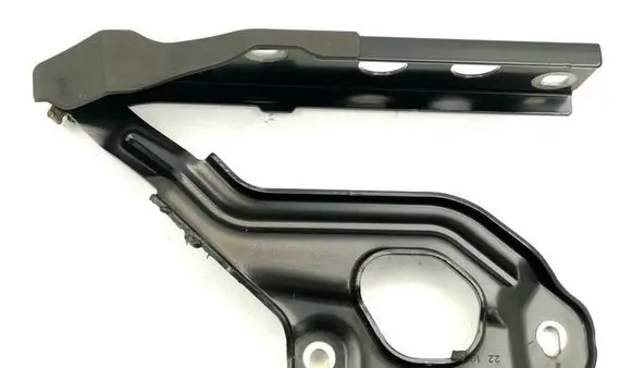 Engine bonnet/hood hinges