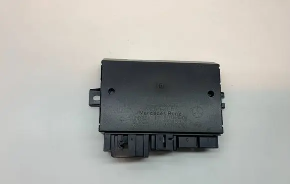 Mercedes-Benz S W223 Tow bar trailer control unit/module A2239006135