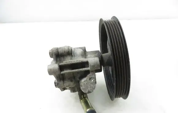 Mitsubishi Pajero Pinin Power steering pump
