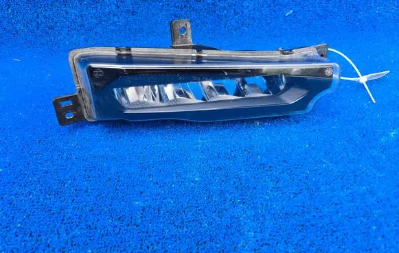 BMW X3 G01 Front fog light 9492772
