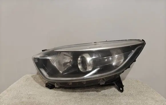 Renault Captur Headlight/headlamp 260603859R 030128121100