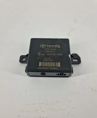 Toyota RAV 4 (XA40) Parking PDC control unit/module PW5010R550