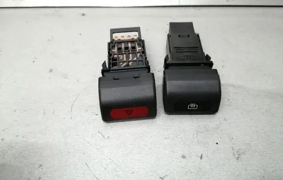 Subaru Forester SF Hazard light switch