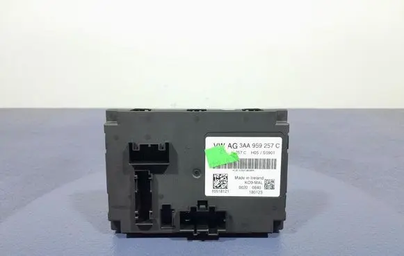 Volkswagen T-Roc Seat control module 3AA959257C