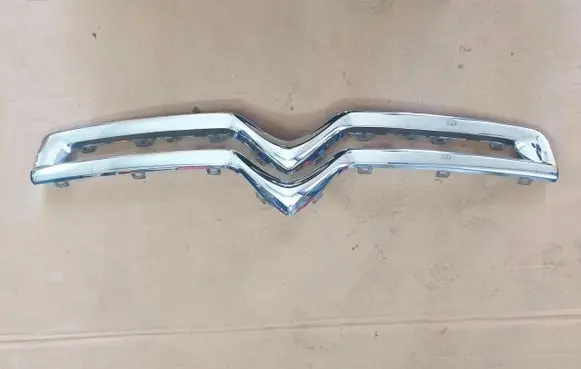Citroen C3 Picasso Front bumper upper radiator grill 9801809777