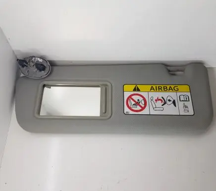 Toyota Avensis T270 Sun visor
