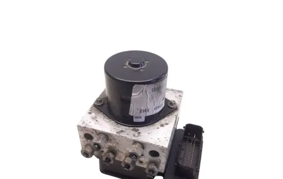 Opel Insignia A ABS Pump 13328651 16817011 16312211K