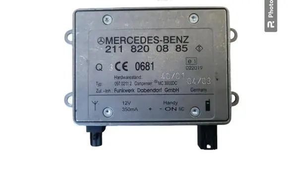 Mercedes-Benz E W211 Antenna control unit 2118200885