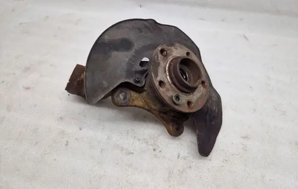 Volkswagen Transporter - Caravelle T5 Front wheel hub spindle knuckle 