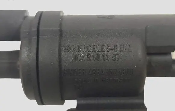 Mercedes-Benz ML W164 Turbo solenoid valve 0025401497