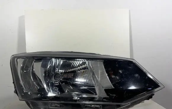 Skoda Fabia Mk3 (NJ) Headlight/headlamp 6V1941016C 90059497