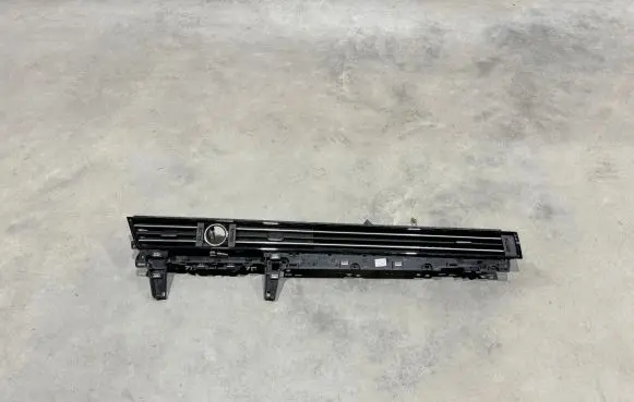 Volkswagen PASSAT B8 Dash center air vent grill 3G1857083 3G1858416F 3G1858416