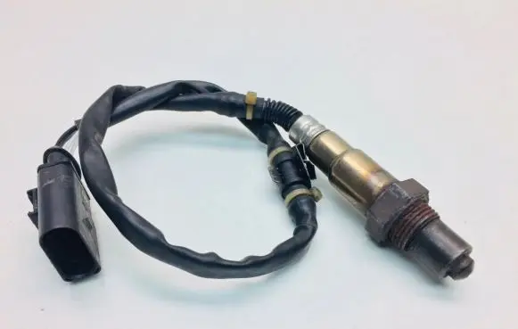 Volkswagen Tiguan Lambda probe sensor 06F906262P