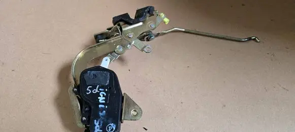 Suzuki Ignis Front door lock 8220281G20 8220281G11