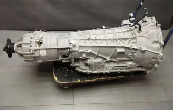 Volkswagen Amarok II Automatic gearbox MB3P7000DA MB3P7A195DC 0XW300035B