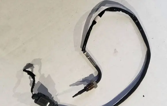 Audi Q5 SQ5 Oil temperature sensor 8W0906088E