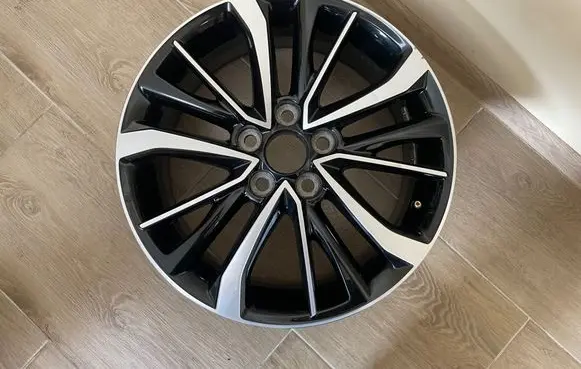 R17 alloy rim