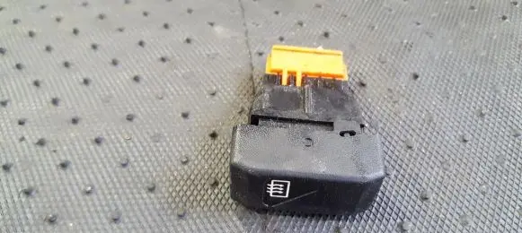 Windscreen/window heater switch