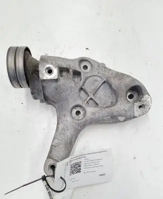 Skoda Octavia Mk2 (1Z) A/C compressor mount bracket 1K0260885B
