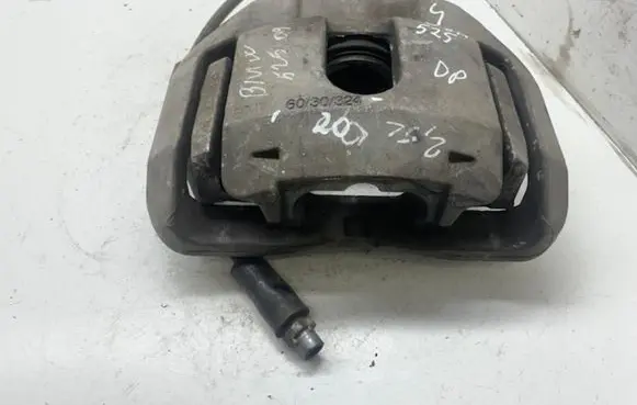 BMW 1 E81 E87 Front brake caliper 6030324