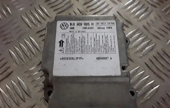 Volkswagen Golf V Airbag control unit/module 1K0909605H 5WK43411 06H023S0700