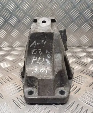 Audi A4 S4 B6 8E 8H Engine mounting bracket 8E0199308H