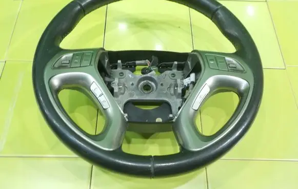 Hyundai ix35 Steering wheel 561132Y000 56113