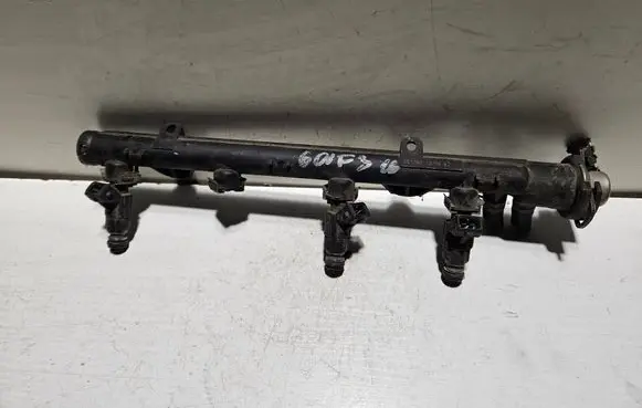 Volkswagen Polo III 6N 6N2 6NF Fuel main line pipe 030133319G 0280151031