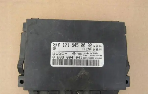 Mercedes-Benz SLK R171 Parking PDC control unit/module A1715450032