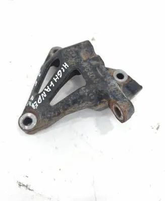 Toyota Highlander XU70 Engine mounting bracket 12315 42508 C4DA