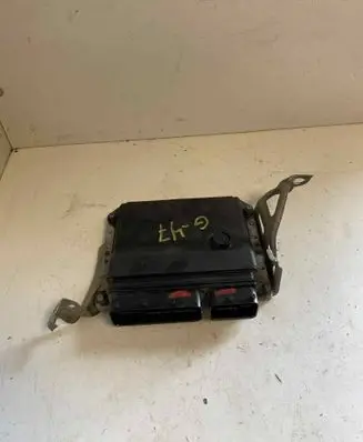 Toyota Auris 150 Engine control unit/module 8966102D71 MB1758009570