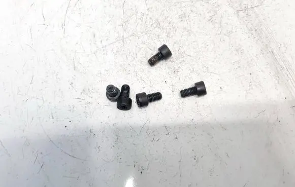 Ford Kuga I Nuts/bolts 