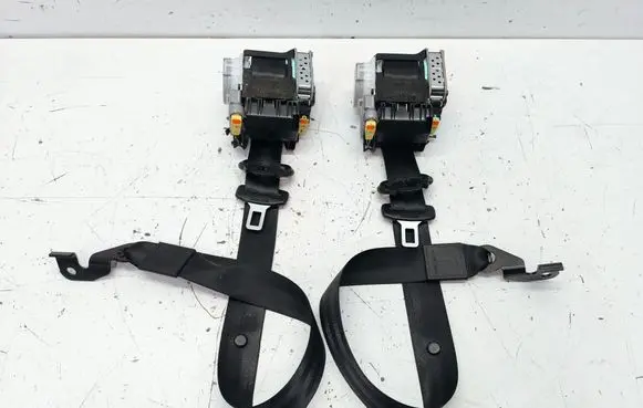Audi Q5 SQ5 Front seatbelt 8R1857705J 8R1857706K