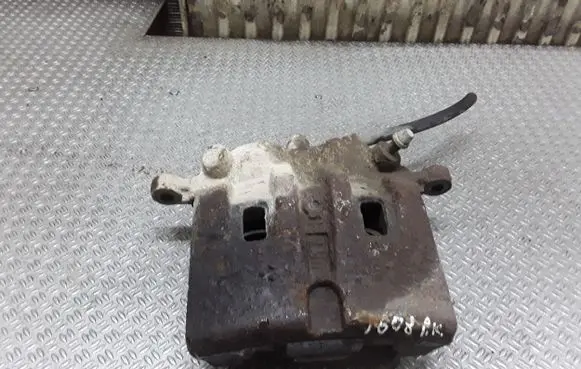 Nissan X-Trail T30 Front brake caliper