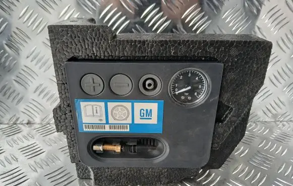 Opel Corsa D Tire air pump compressor 