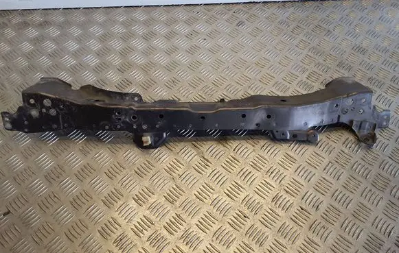 Top upper radiator support slam panel