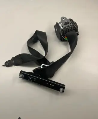 Mercedes-Benz Sprinter W906 Rear seatbelt A9068600088 606370700B
