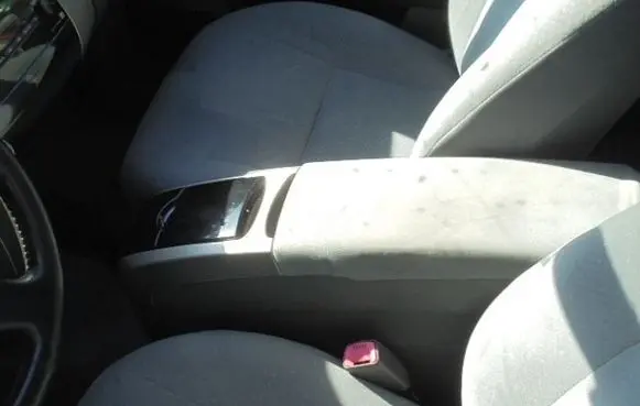 Toyota Prius (NHW20) Armrest 