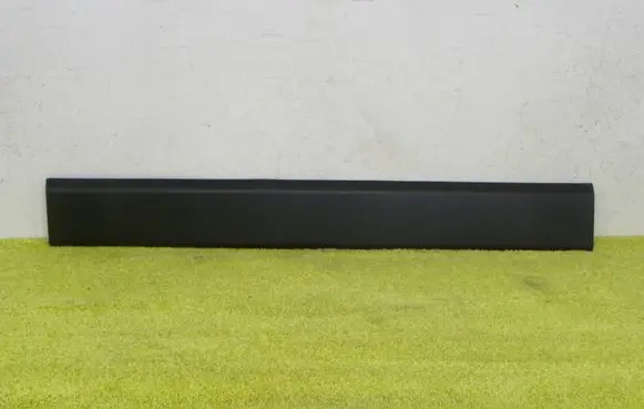 Opel Movano B Sliding door trim (molding) 828210160r