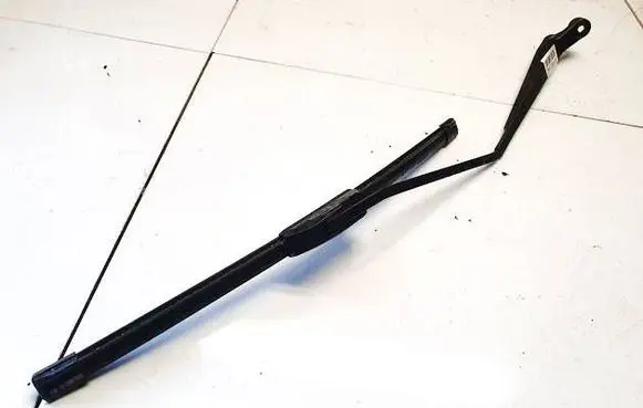 Suzuki Swift I Front wiper blade arm