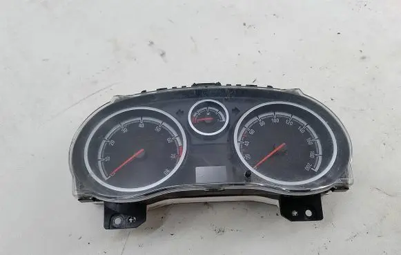 Speedometer (instrument cluster)