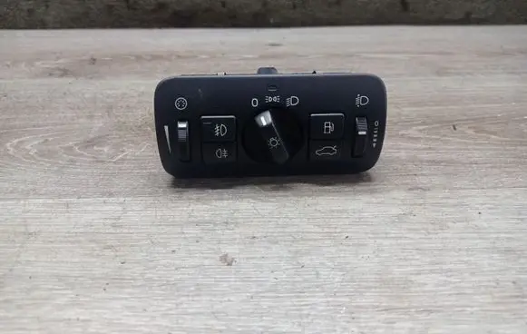 Volvo S80 Light switch 30739415 04066302