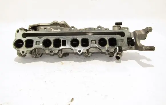 Mercedes-Benz A W169 Intake manifold A6400900337