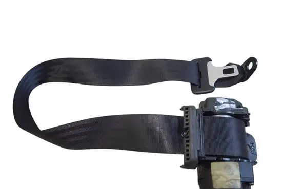 Volvo V50 Middle seatbelt (rear) 30615642