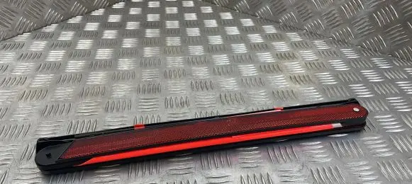 Audi A6 S6 C6 4F Emergency warning sign 8T0860251 00000