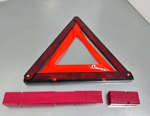 Audi A6 Allroad C7 Emergency warning sign 8K0860251