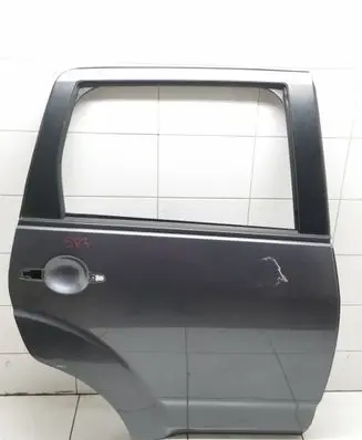 Mitsubishi Outlander Rear door