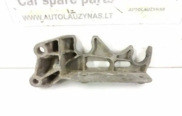 Mercedes-Benz C W204 Air filter cleaner box bracket assembly 6460940641 A6460940641