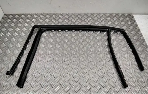 BMW 3 E90 E91 Rubber seal rear door window/glass 